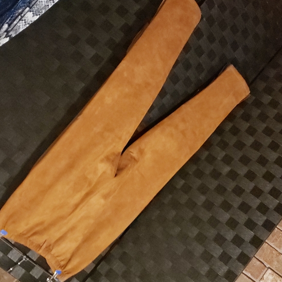 COPY - Fringy Suede Pants - Picture 10 of 14